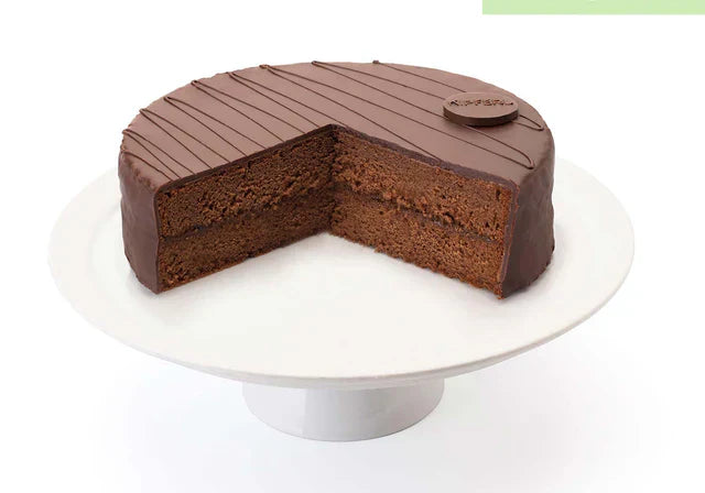 Easy Vegan Cake Recipes That Taste Amazing | Try or Buy Now