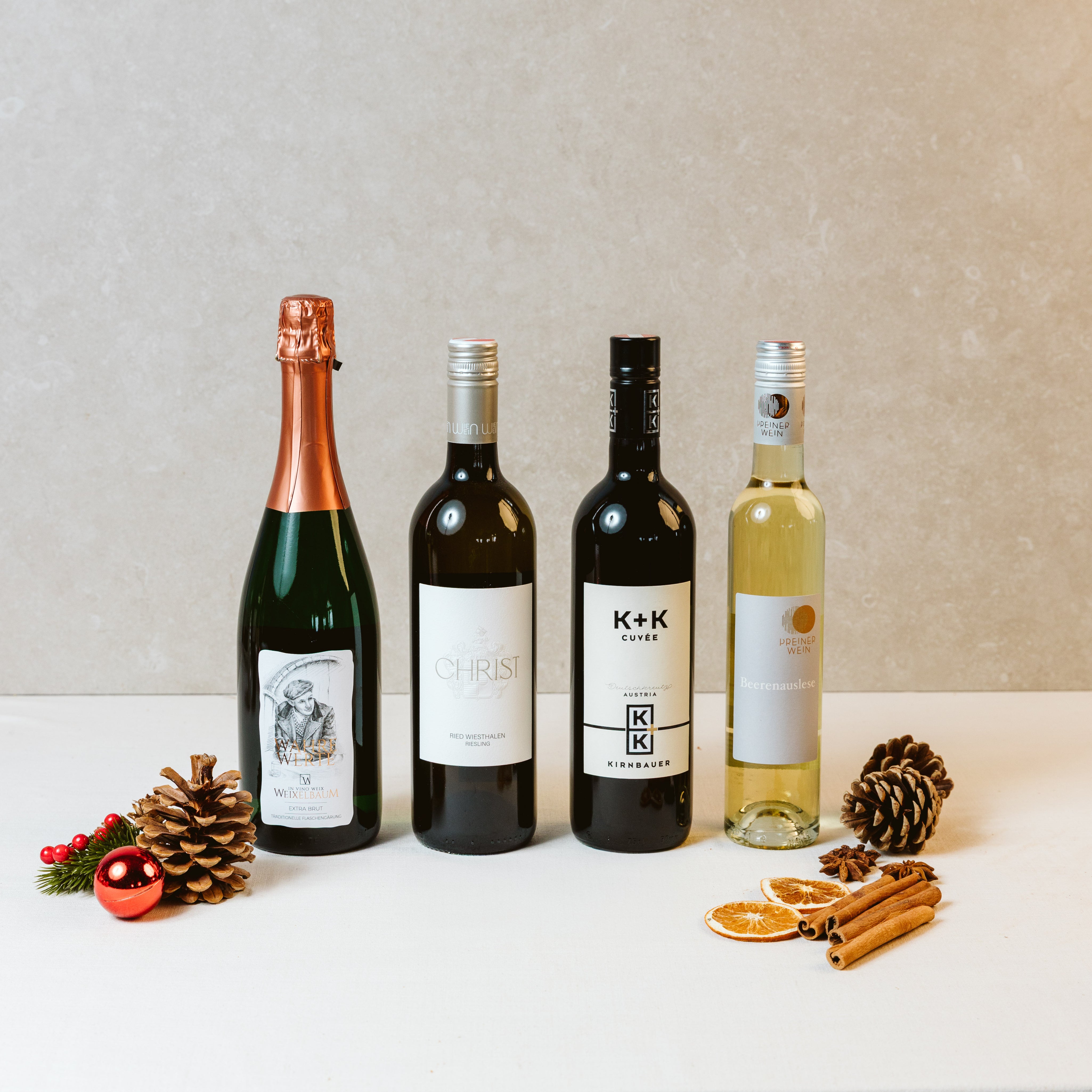 Austrian_Christmas_Dinner_Wine_Box.jpg