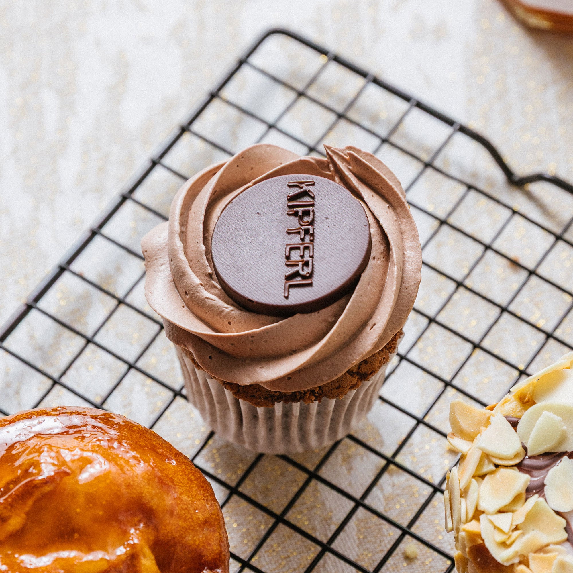 Sachertorte - Chocolate Cupcakes